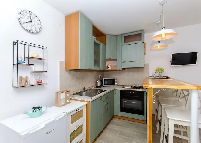 Apartment Hello Love